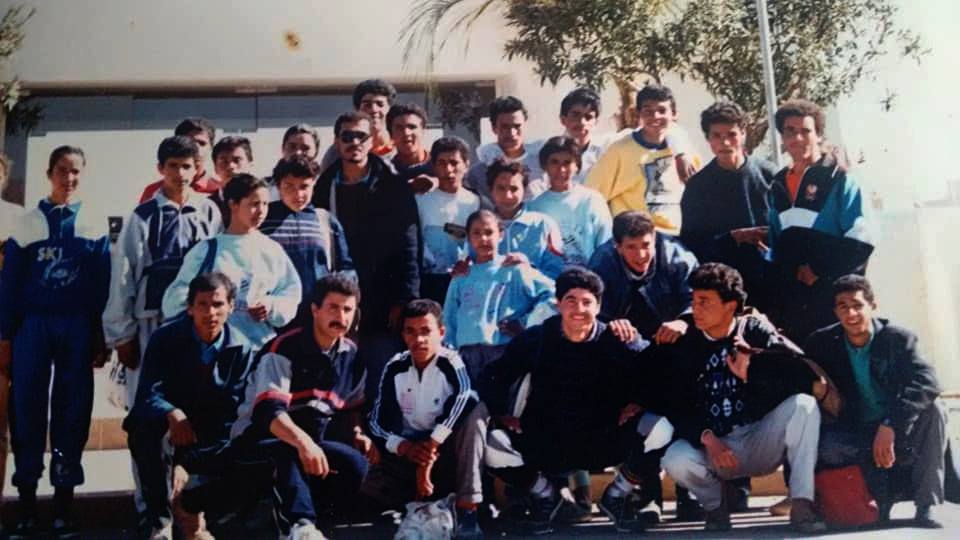 المنتخب الذي كان يمثل عين بني مطهر في ألعاب القوى يومه 16/02/1990 بمدينة وجدة