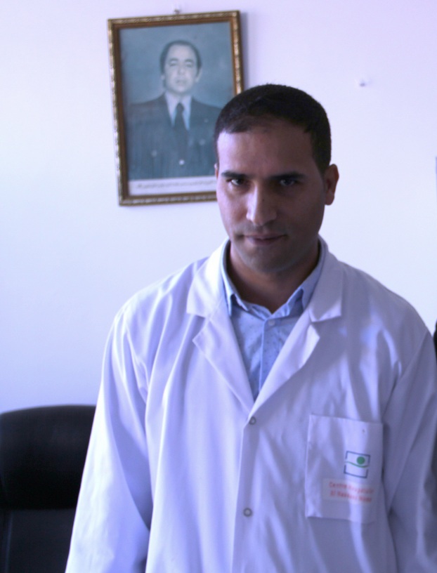 الدكتور الجراح عبد الله أرزيقي إبن عين بني مطهر