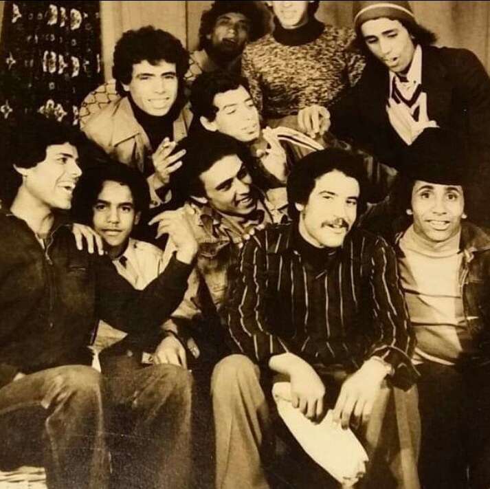 صورة من الزمن الجميل لأبناء عين بني مطهر