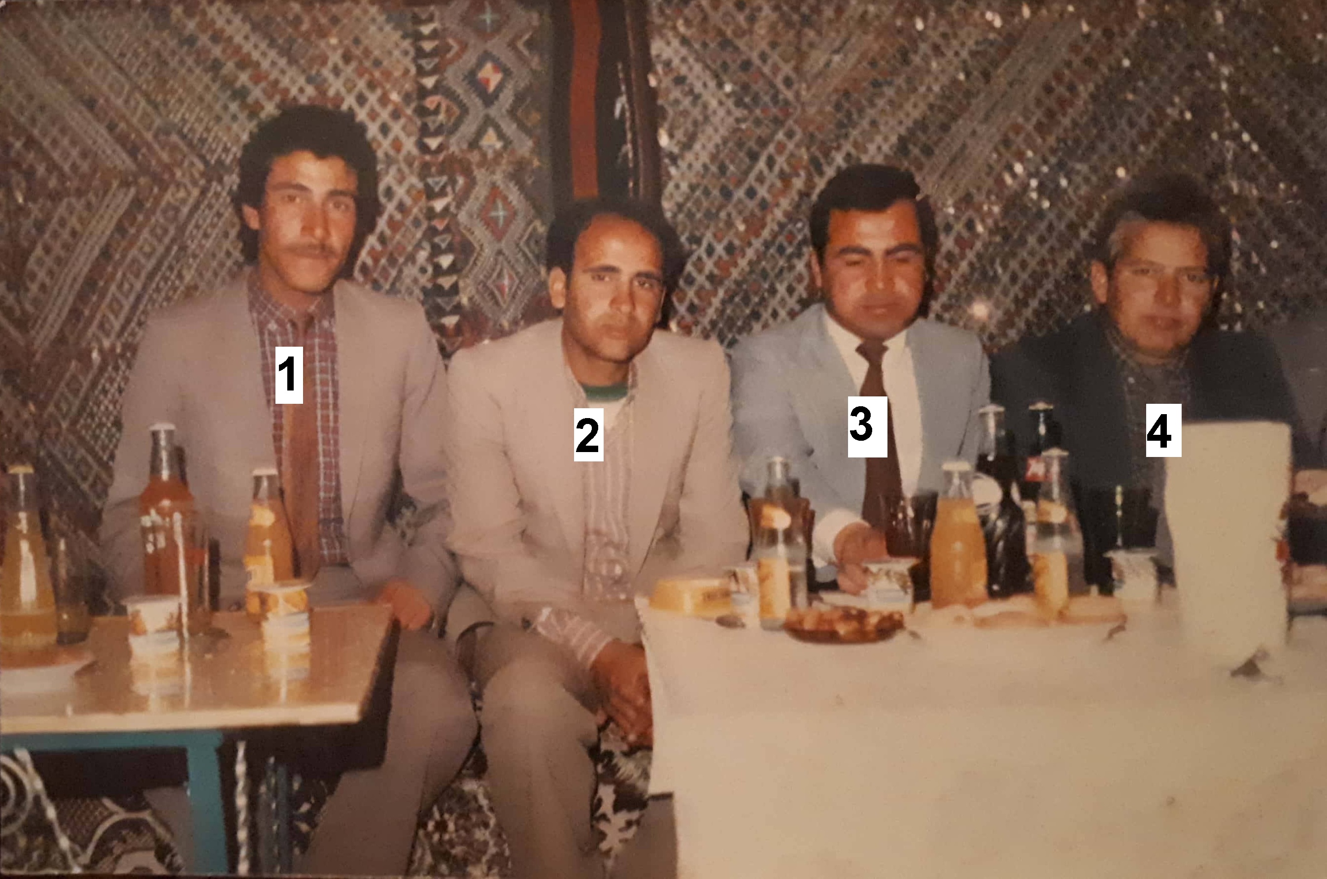 إحدى حفلات عيد العرش بمكتب البريد عين بني مطهر